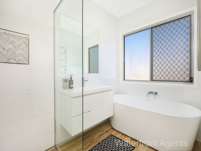 10 Reflection Crescent, Birtinya QLD 4575