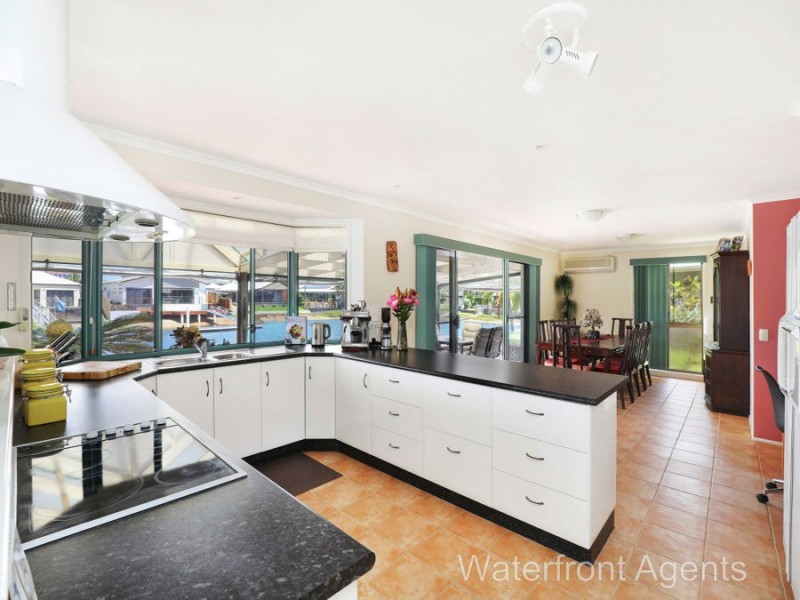10 Coppabella Crescent, Mooloolaba QLD 4557