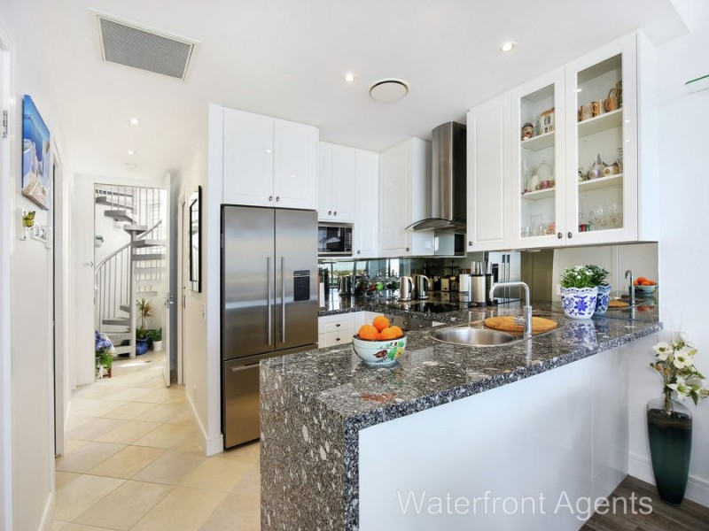 414/13 Nicklin Way, Minyama QLD 4575