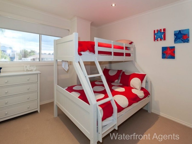 2 Jessica Boulevard, Minyama QLD 4575