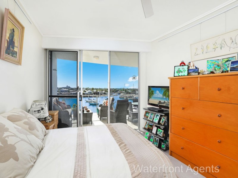 402/11 Nicklin Way, Minyama QLD 4575