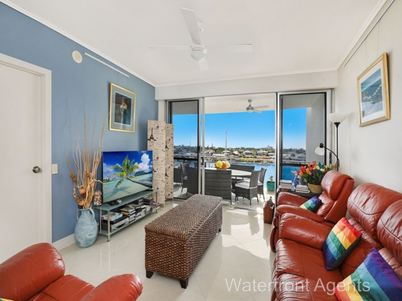 402/11 Nicklin Way, Minyama QLD 4575