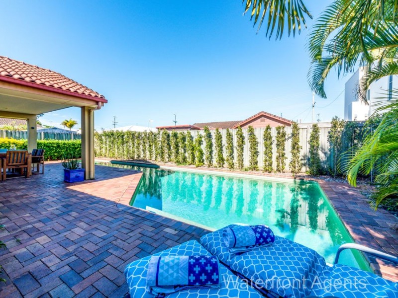 13 Tarwarri Crescent, Mooloolaba QLD 4557