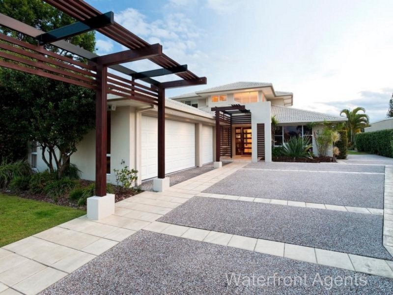 2 Jessica Boulevard, Minyama QLD 4575