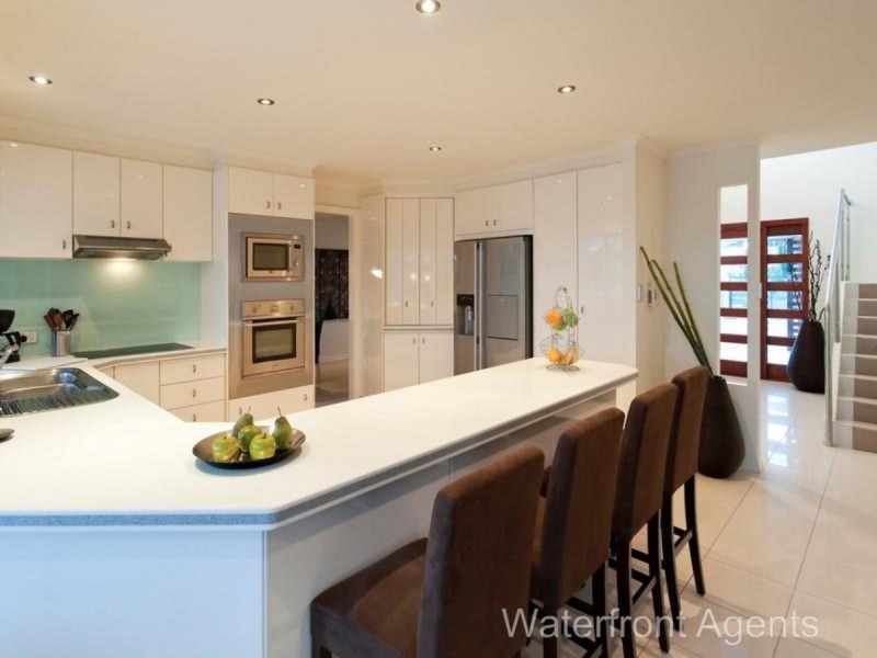 2 Jessica Boulevard, Minyama QLD 4575