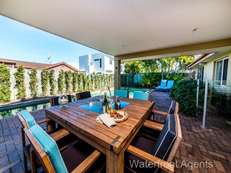 13 Tarwarri Crescent, Mooloolaba QLD 4557