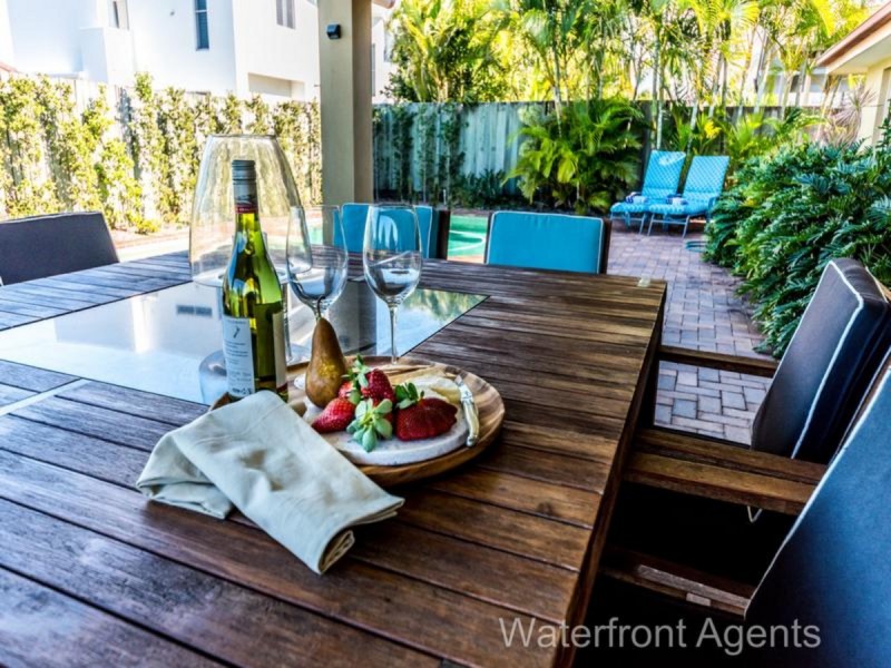 13 Tarwarri Crescent, Mooloolaba QLD 4557