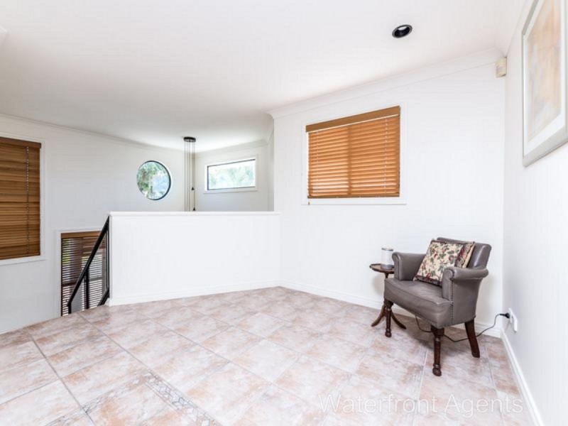 10 Balyarta Crescent, Mooloolaba QLD 4557
