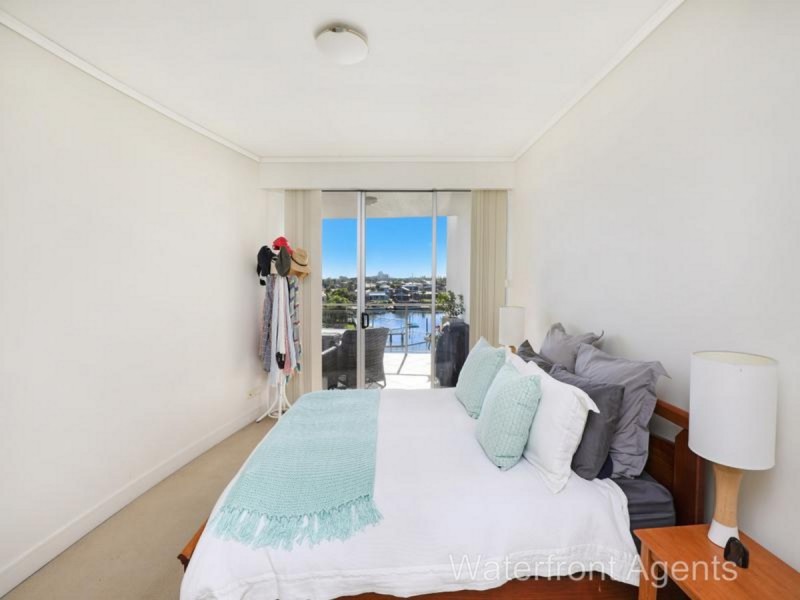 409/11 Nicklin Way, Minyama QLD 4575