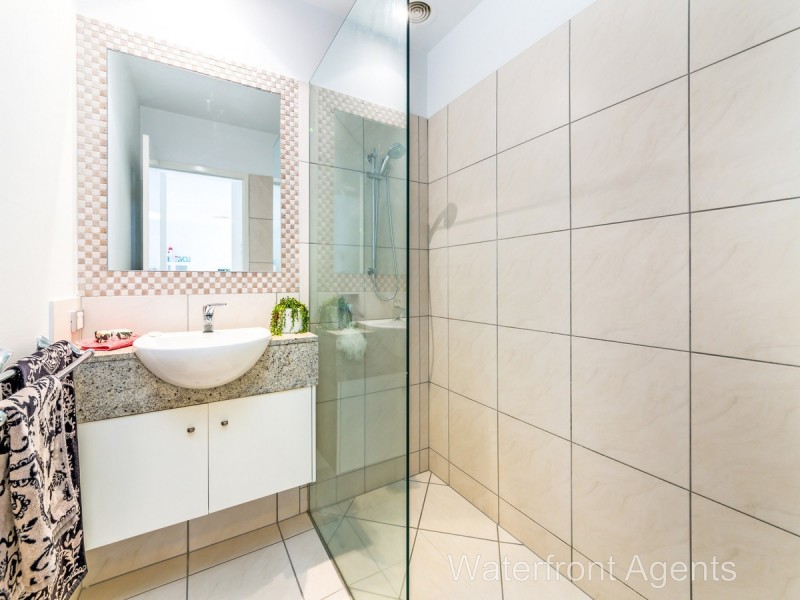 6/38 Bahamas Circuit, Kawana Island QLD 4575