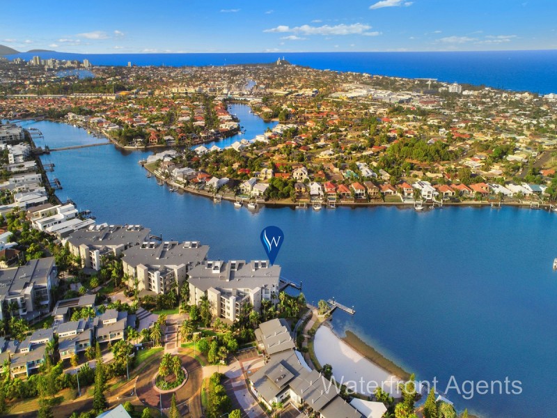 16/7 Grand Parade, Kawana Island QLD 4575