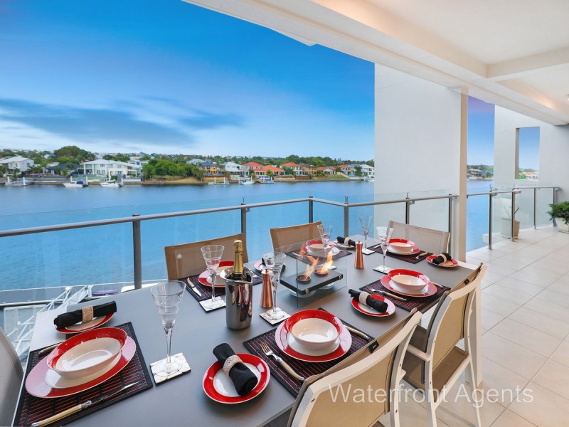 16/7 Grand Parade, Kawana Island QLD 4575