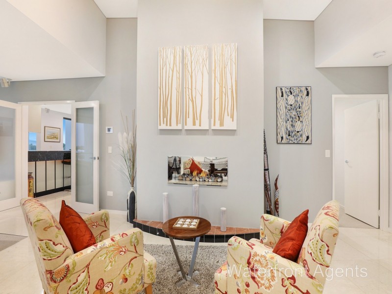 16/7 Grand Parade, Kawana Island QLD 4575