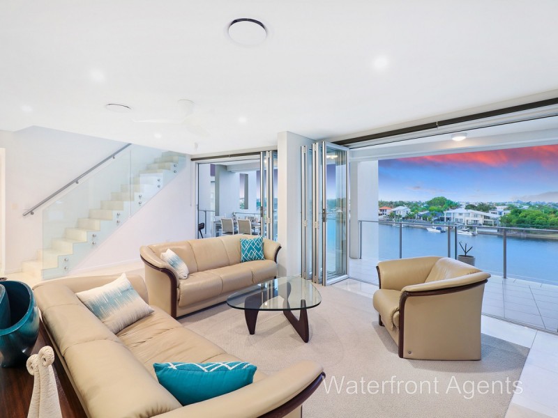 16/7 Grand Parade, Kawana Island QLD 4575