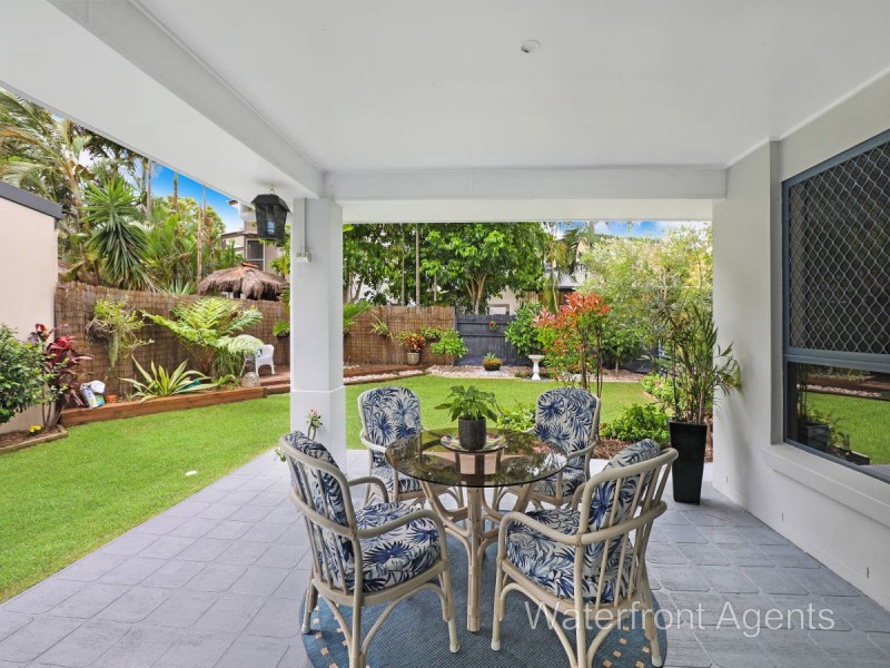 25 Whitsunday Street, Kawana Island QLD 4575