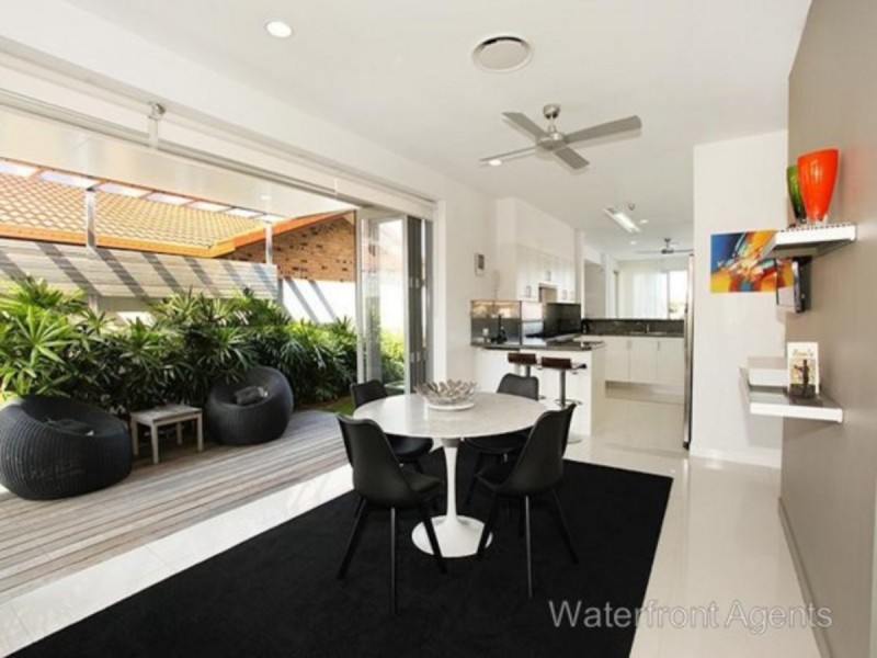 18 Oak Court, Minyama QLD 4575