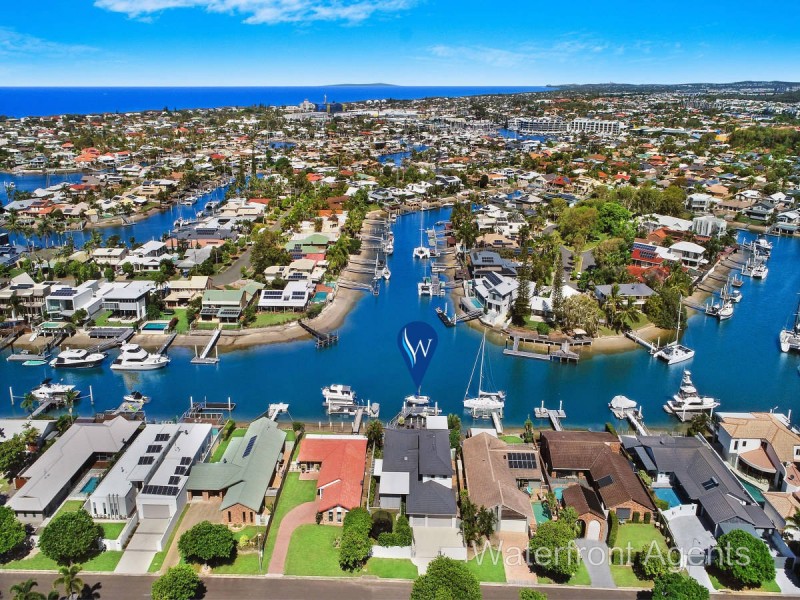 18 Oak Court, Minyama QLD 4575