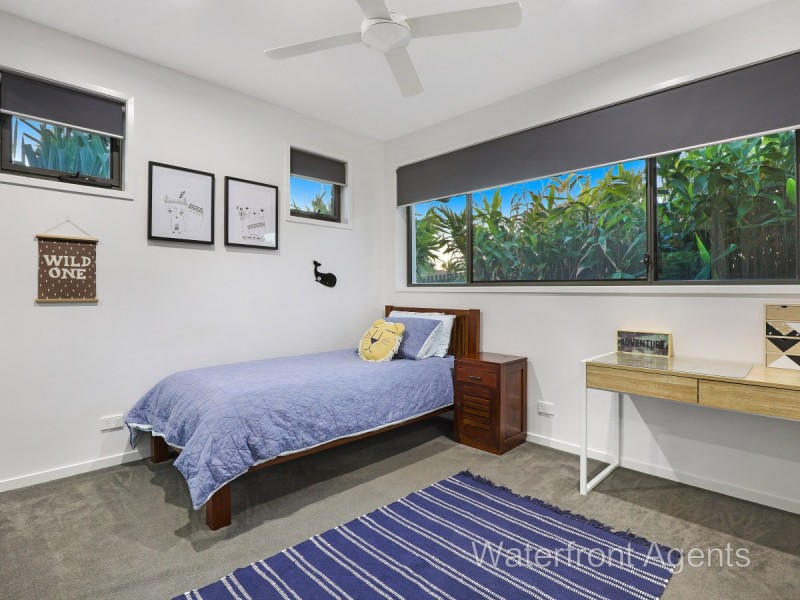 13 Adelong Crescent, Buddina QLD 4575