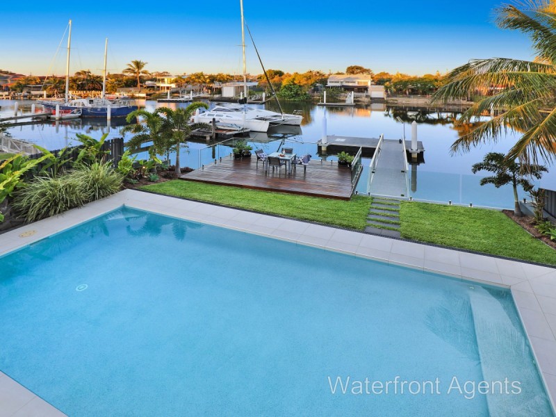 13 Adelong Crescent, Buddina QLD 4575