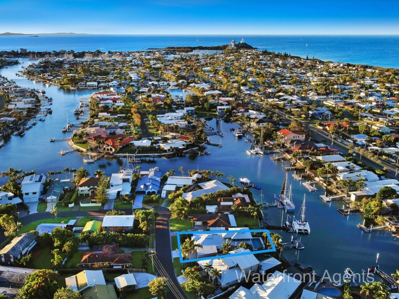 13 Adelong Crescent, Buddina QLD 4575