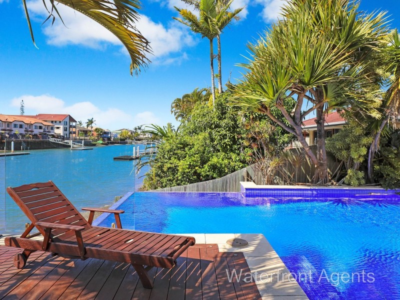 38 Balyarta Crescent, Mooloolaba QLD 4557