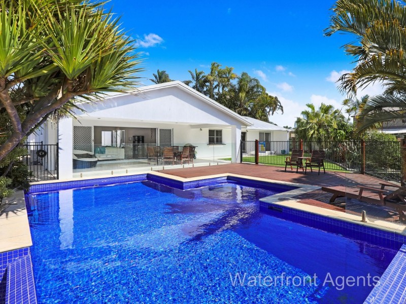 38 Balyarta Crescent, Mooloolaba QLD 4557