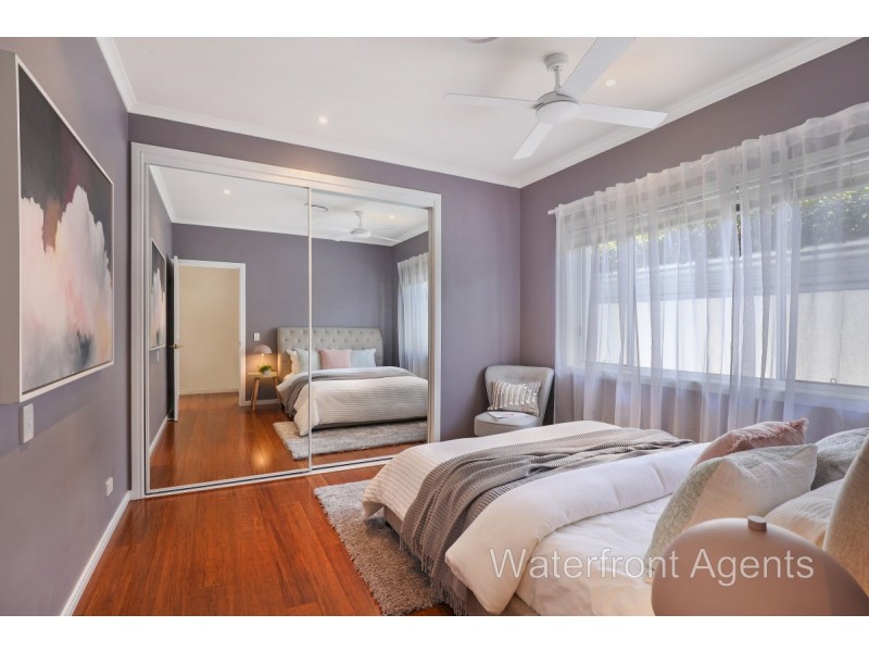 12 Grenada Way, Kawana Island QLD 4575