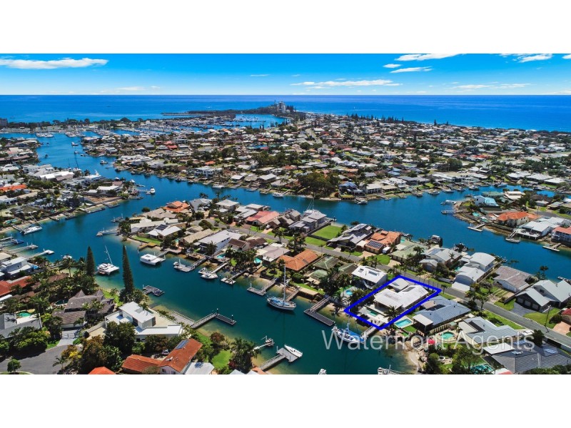 4 Coomaroo Crescent, Minyama QLD 4575