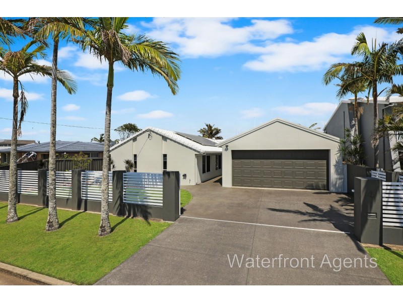 4 Coomaroo Crescent, Minyama QLD 4575