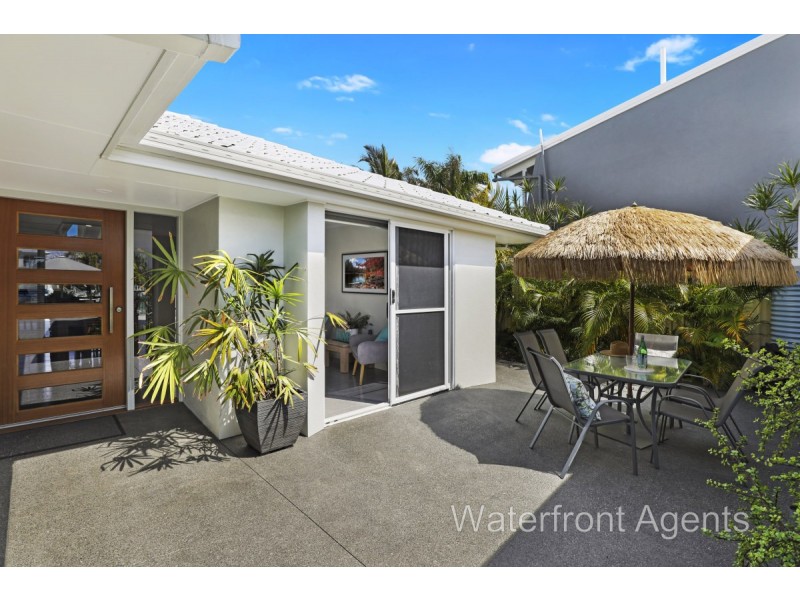 4 Coomaroo Crescent, Minyama QLD 4575