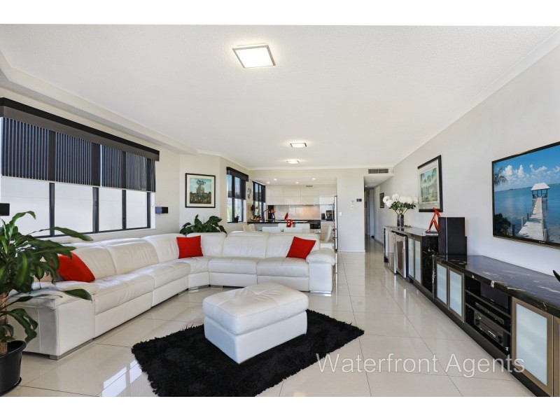 201/122-124 Alexandra Parade, Alexandra Headland QLD 4572