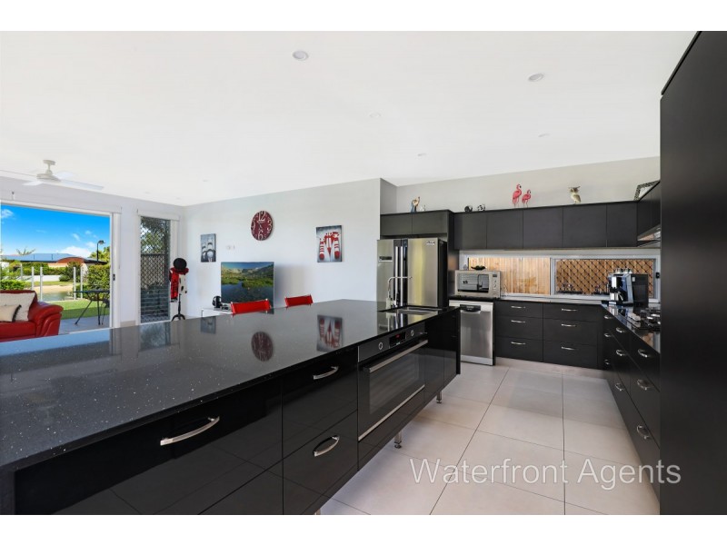 9 Great Keppel Crescent, Mountain Creek QLD 4557