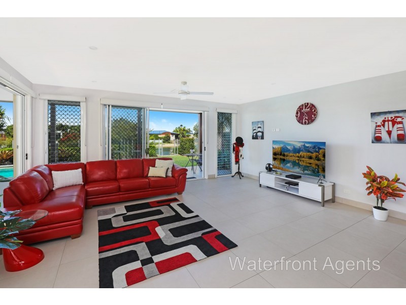 9 Great Keppel Crescent, Mountain Creek QLD 4557