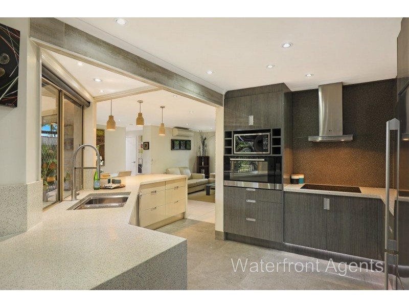 17 Jessica Boulevard, Minyama QLD 4575