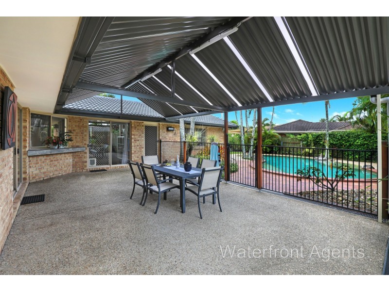 17 Jessica Boulevard, Minyama QLD 4575