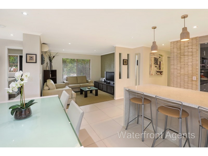 17 Jessica Boulevard, Minyama QLD 4575