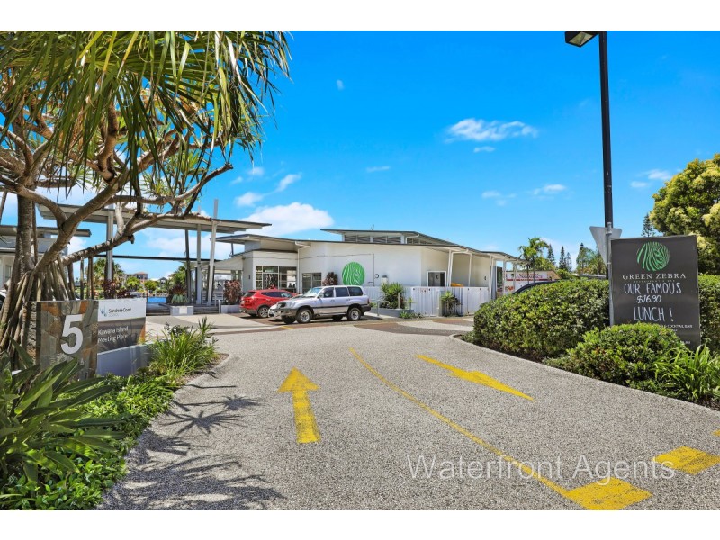 33 Bahamas Circuit, Kawana Island QLD 4575