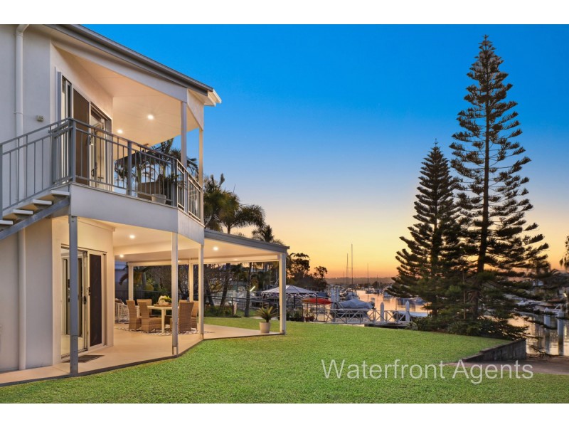 5 Kooringal Crescent, Buddina QLD 4575