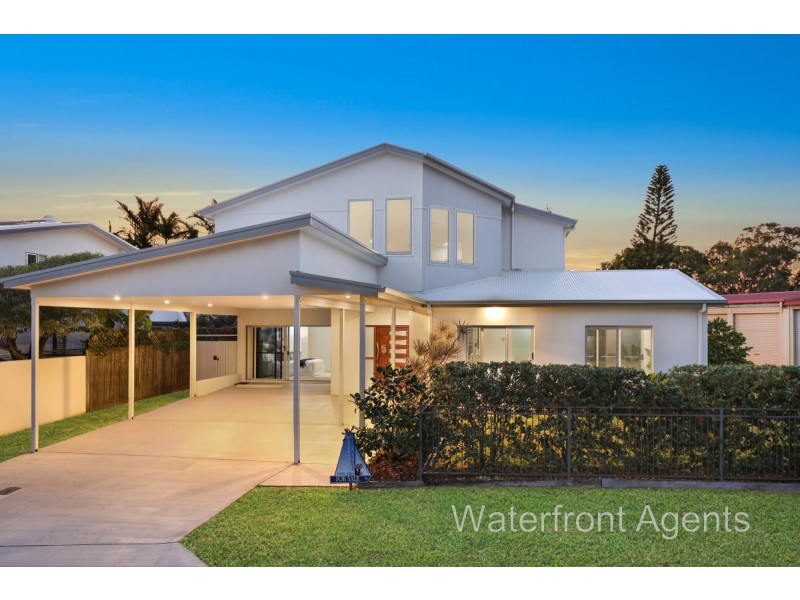5 Kooringal Crescent, Buddina QLD 4575