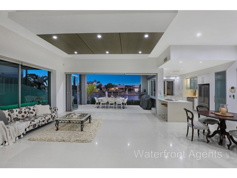 32 Kumbada Court, Minyama QLD 4575