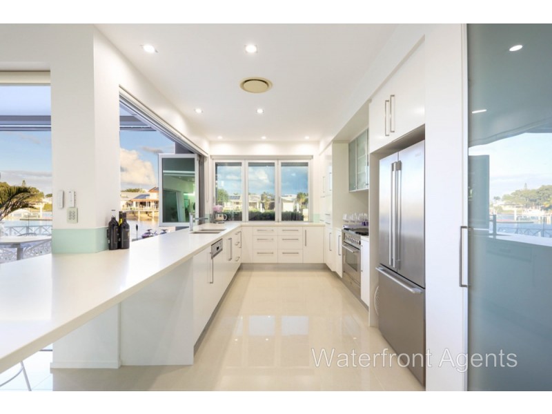 32 Kumbada Court, Minyama QLD 4575