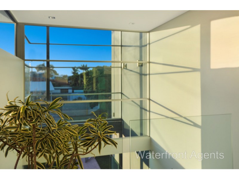 32 Kumbada Court, Minyama QLD 4575