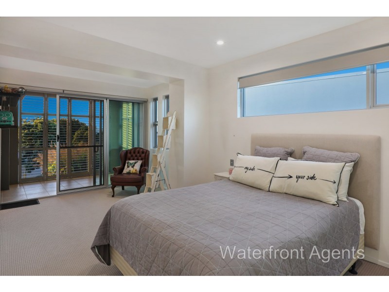 32 Kumbada Court, Minyama QLD 4575