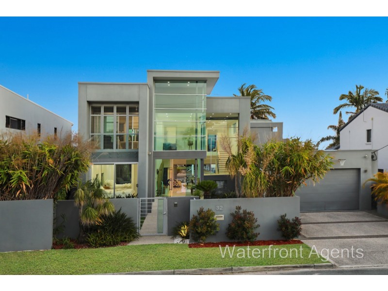 32 Kumbada Court, Minyama QLD 4575