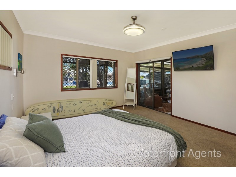24 Aroona Avenue, Buddina QLD 4575