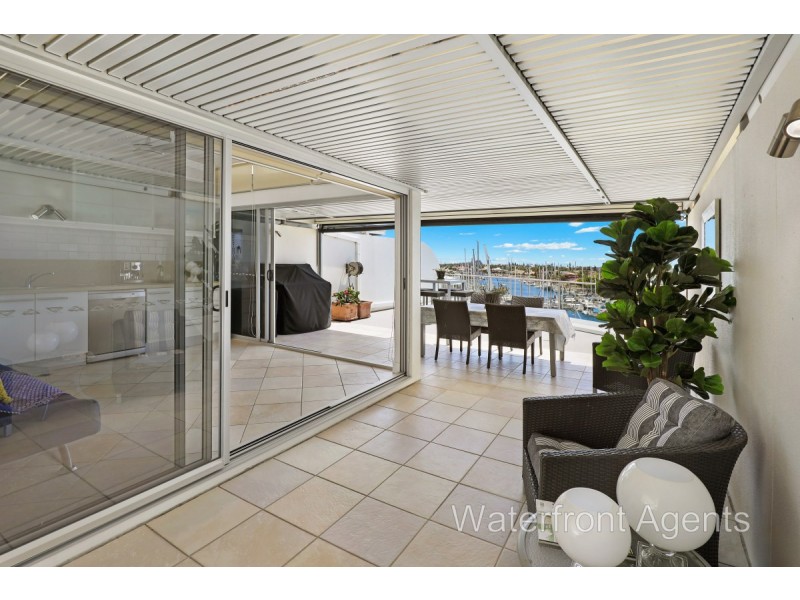 411/13 Nicklin Way, Minyama QLD 4575