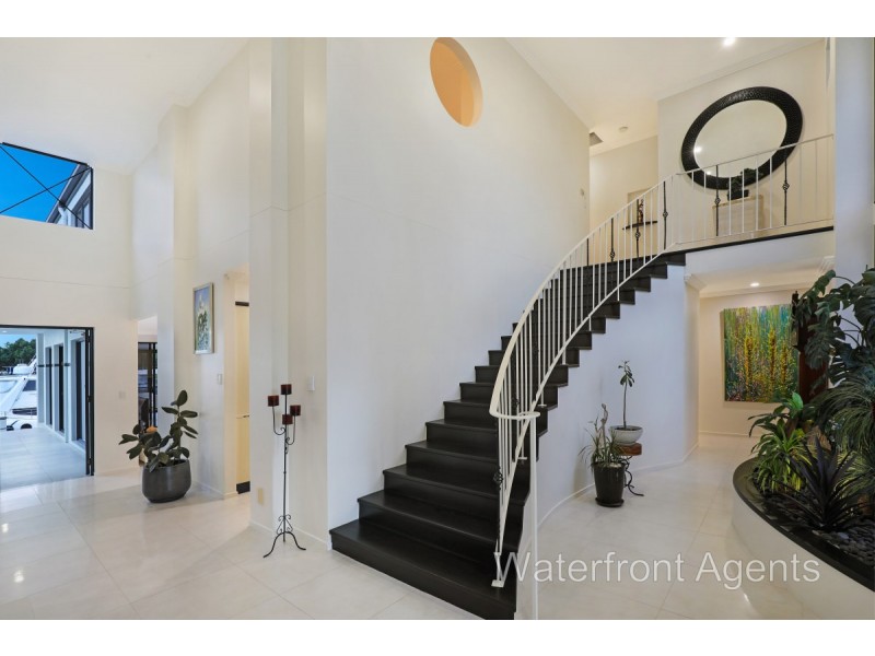 35 Mooloolah Island, Minyama QLD 4575