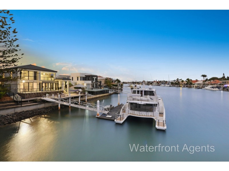 35 Mooloolah Island, Minyama QLD 4575
