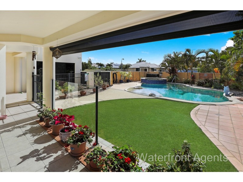 14 Mykonos Court, Kawana Island QLD 4575