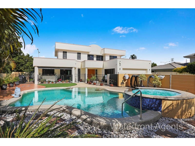 14 Mykonos Court, Kawana Island QLD 4575